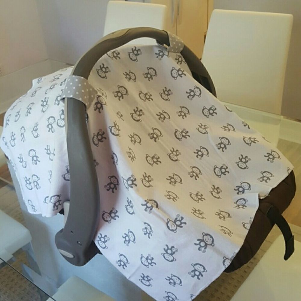 Carseat/stroller cover